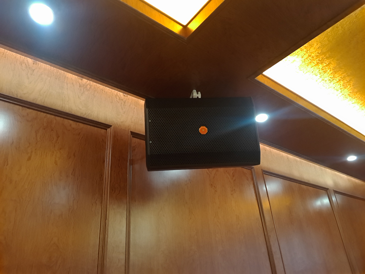 2家庭音響系統(tǒng)包括哪些音響設(shè)備