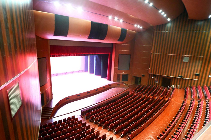 劇場(chǎng)劇院擴(kuò)聲系統(tǒng)解決方案