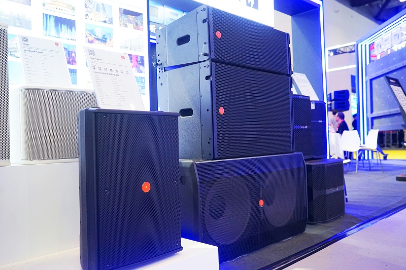 34展會日熱度不減 亮點紛呈