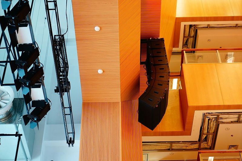 學(xué)校禮堂需要哪些舞臺(tái)設(shè)備