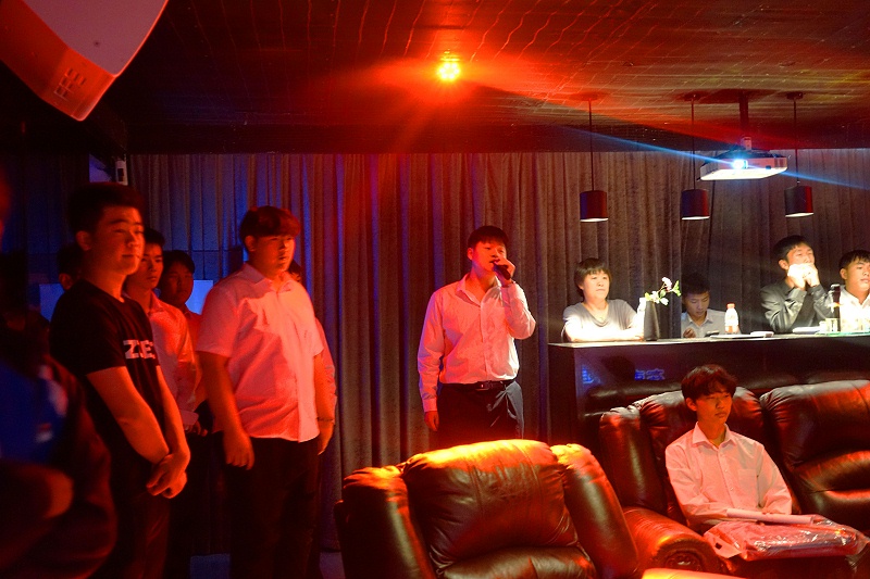 12校企合作 走進(jìn)職場(chǎng) 協(xié)同育人丨歡迎北京市經(jīng)貿(mào)技術(shù)學(xué)校師生來(lái)ZOBO卓邦參觀學(xué)習(xí)