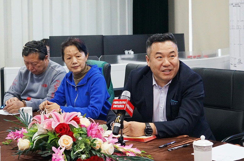 自信自強守正創(chuàng)新 踔厲奮發(fā)勇毅前行 | 中國舞臺美術學會聯(lián)合ZOBO卓邦舉辦主題座談研討會學習領會黨的二報告精神