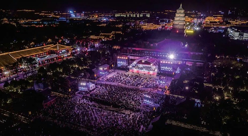 交響樂戶外音響系統(tǒng)的設(shè)計(jì)及應(yīng)用