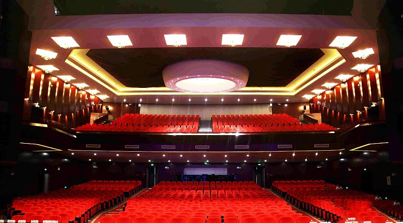 舞臺音響設(shè)備的調(diào)試及技術(shù)探析